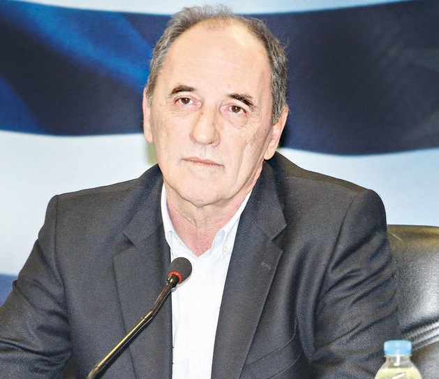 Παράλληλα… οράματα στο οικονομικό επιτελείο