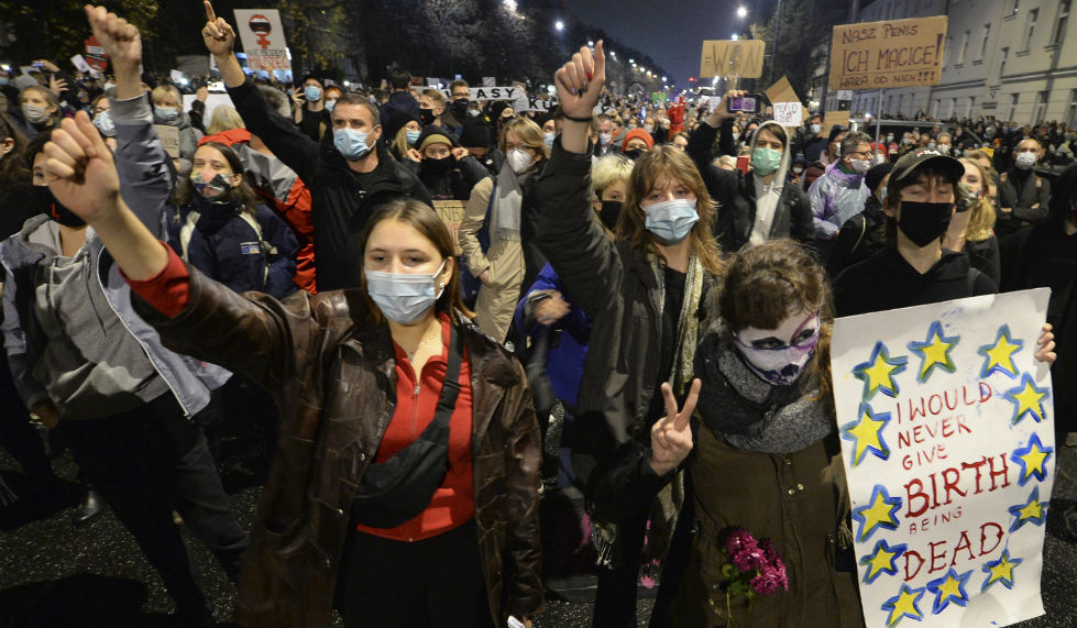 «Έχεις αίμα στα χέρια σου»