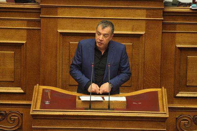 Η διαπλοκή έχει… ονοματεπώνυμο