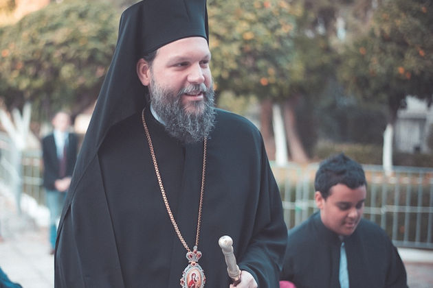Μετά τη συμφωνία ο κλήρος έπιασε το… φραγγέλιο
