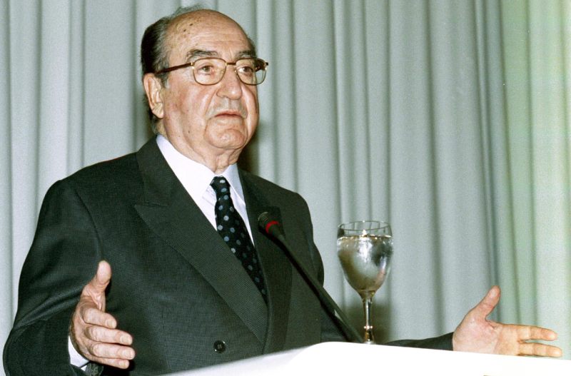 Ηγέτης από Κολλέγιο
