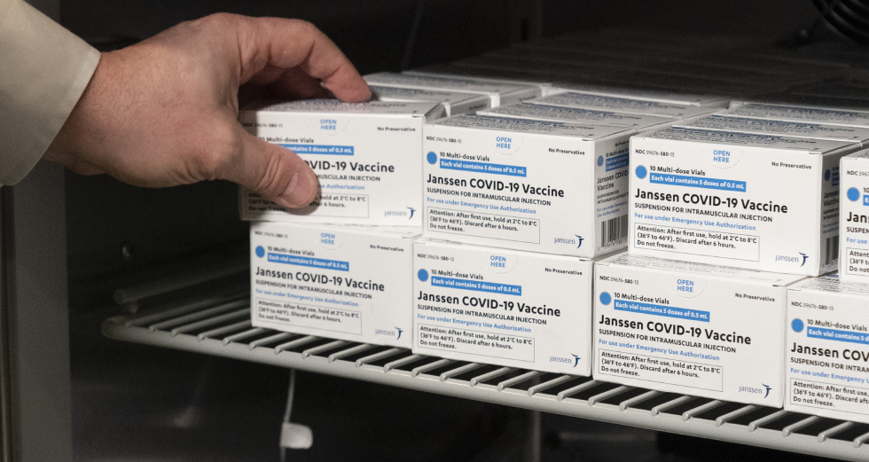 Υπό εξέταση από τον EMA το εμβόλιο της Johnson & Johnson