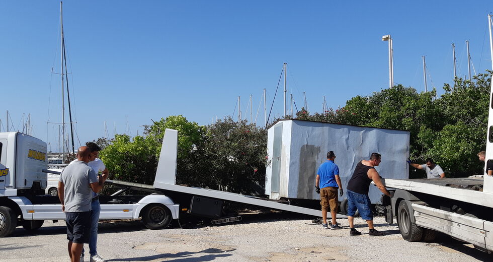 Υπό διωγμόν 350 επαγγελματίες από τη μαρίνα Αλίμου