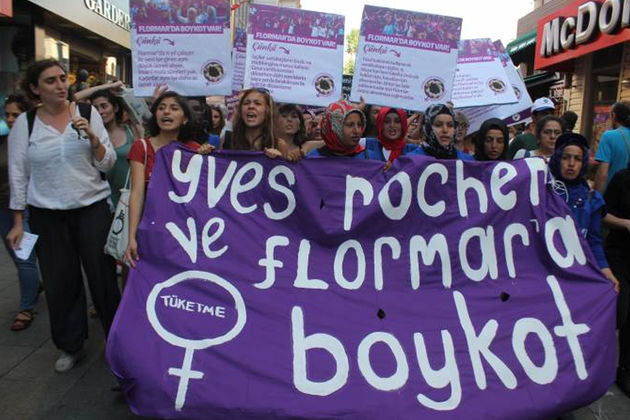 «Το γυναικείο κίνημα στην Τουρκία παράγει πολιτική “από τα κάτω”»