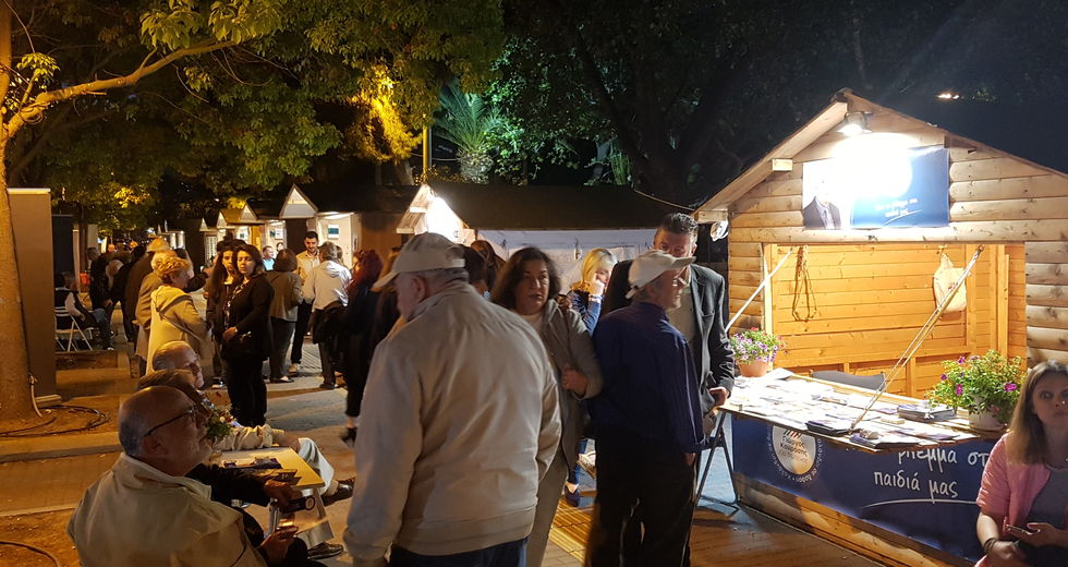 Η ατμόσφαιρα των εκλογών είναι πιο θερμή στις γειτονιές
