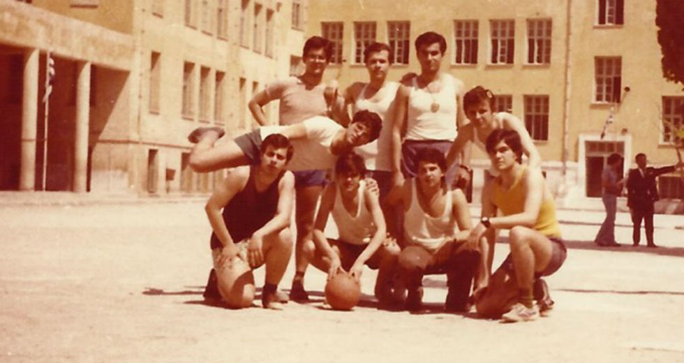 Το Η’ Γυμνάσιο κάνει διάλειμμα