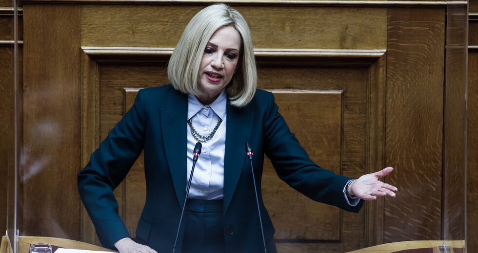Κύμα αντιδράσεων για την «εξαπατημένη» υπουργό
