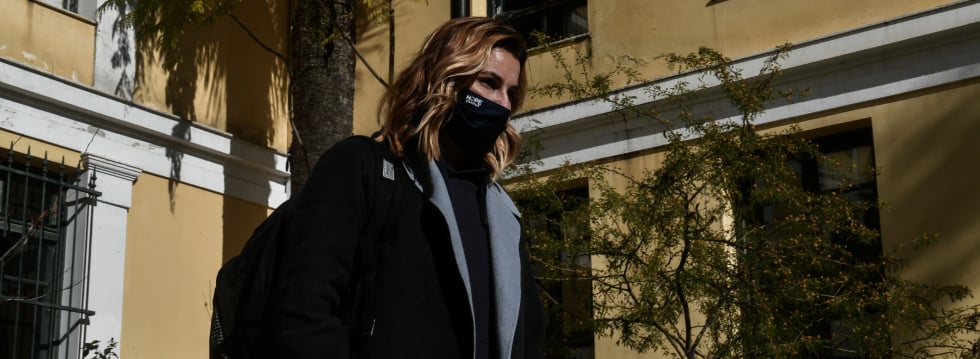 Κάνω βουτιές σε βόθρο με εικόνες