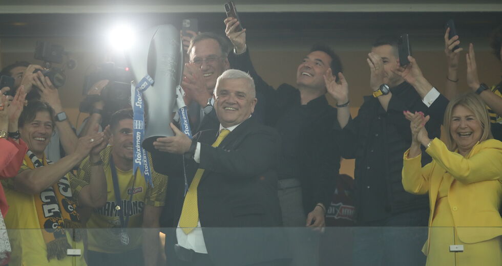 Γιόρτασαν με το 13ο τα αληθινά «θυρανοίξια» της «Αγια-Σοφιάς»!