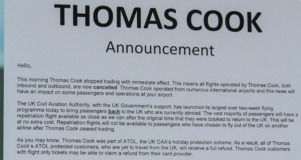 Στα αεροδρόμια για την Tomas Cook