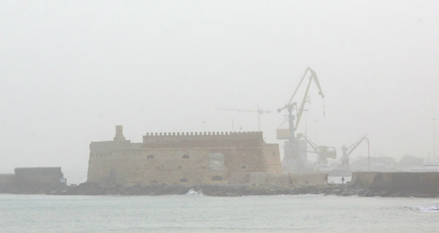 «Κύμα» αφρικάνικης σκόνης στην Κρήτη