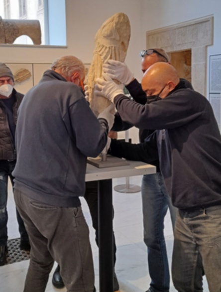 Το άγαλμα της θεάς Αθηνάς για 4 χρόνια στη Σικελία