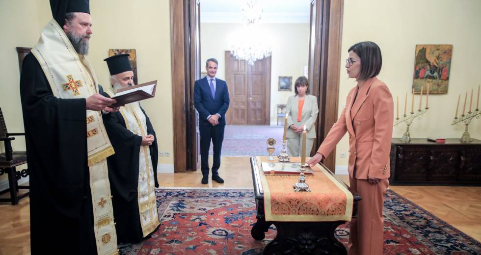 Ορκίστηκε η Αναπληρώτρια Υπουργός Υγείας Ειρήνη Αγαπηδάκη