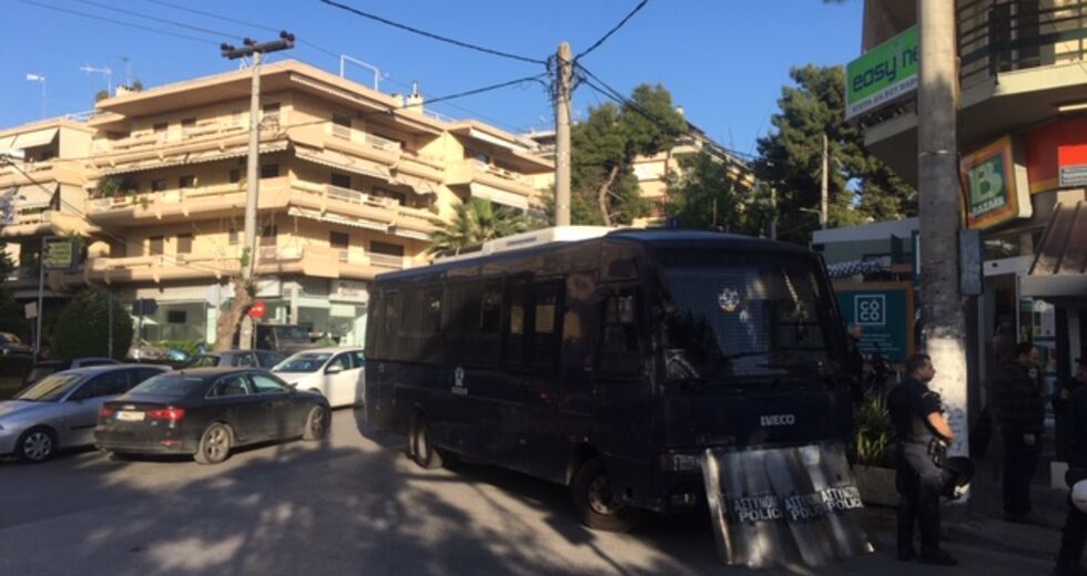 Lockdown στα στέκια της νεολαίας με καταστολή, επιτήρηση και τιμωρία