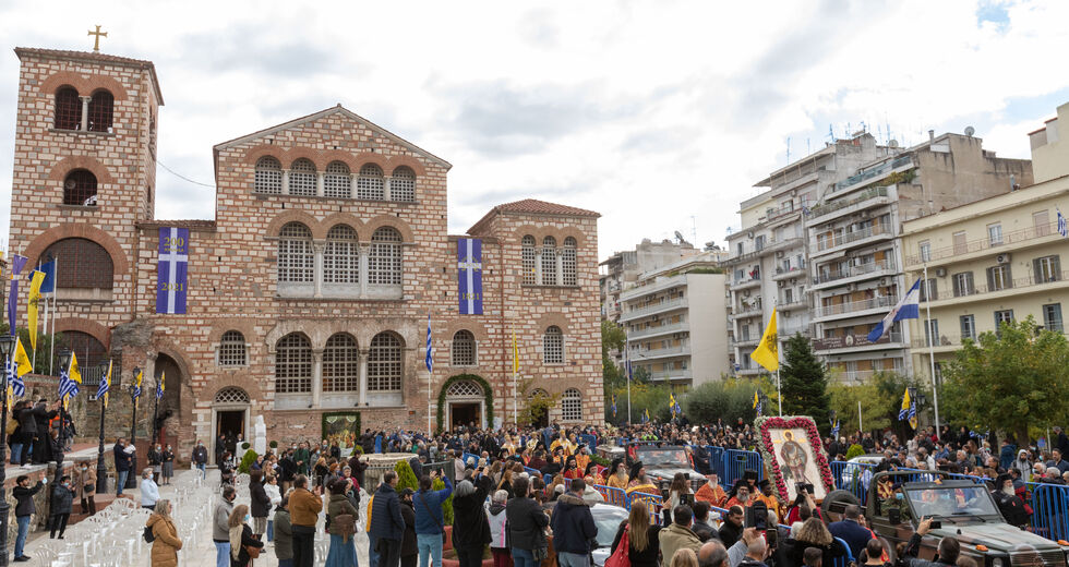 «Δεν δεχόμαστε εντολές από τους γιατρούς»