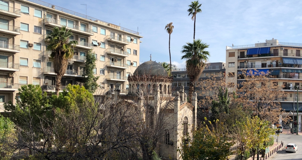 Ο φοίνικας των ενδόξων, ο ευκάλυπτος των ταπεινών
