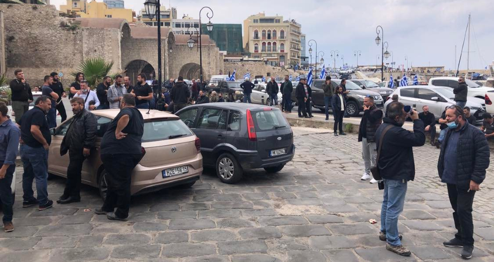 Παγκρήτια κινητοποίηση αγροτοκτηνοτρόφων – Κατάληψη διαρκείας στον ΟΠΕΚΕΠΕ