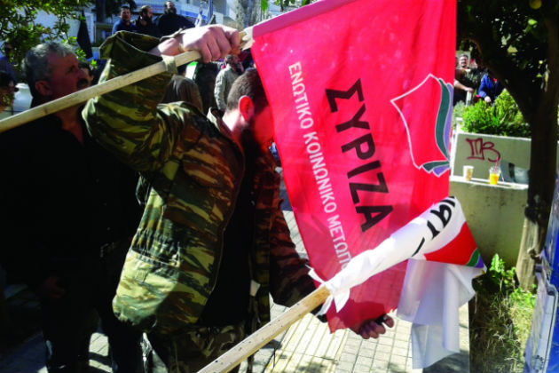 Δύο… μπλόκα στα μπλόκα