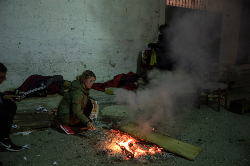 Εθνικό πένθος στην Αλβανία, αγωνία για τους εγκλωβισμένους