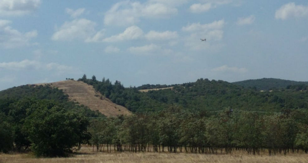 Δασική έκταση κατακαίει η πυρκαγιά στην Αλεξανδρούπολη