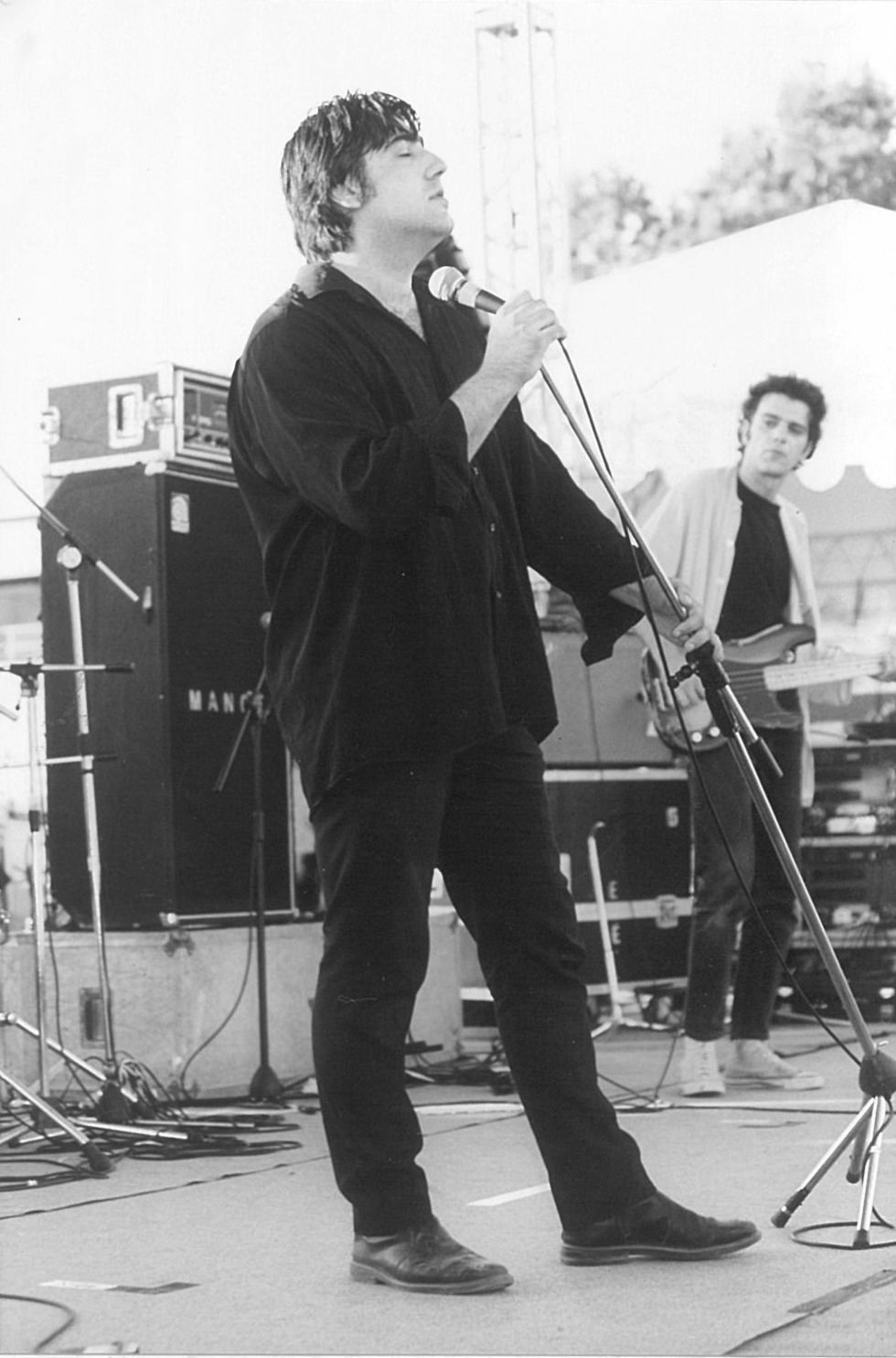 Γιάννης Αλεξίου: Το ελληνικό rock είναι ηλεκτρισμός, ταλέντο, περηφάνια