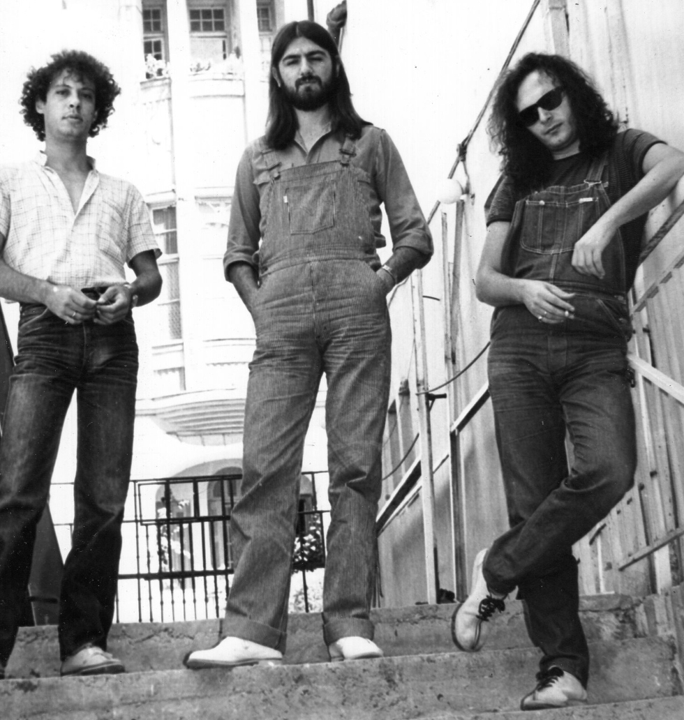Γιάννης Αλεξίου: Το ελληνικό rock είναι ηλεκτρισμός, ταλέντο, περηφάνια