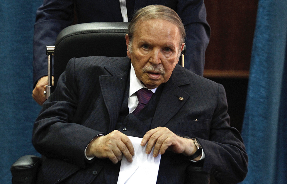 Ξεσηκωμός ενάντια στην «εκλογική φάρσα»