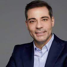 Ο δήμαρχος Αλίμου δέχεται απειλές από μπράβους της νύχτας
