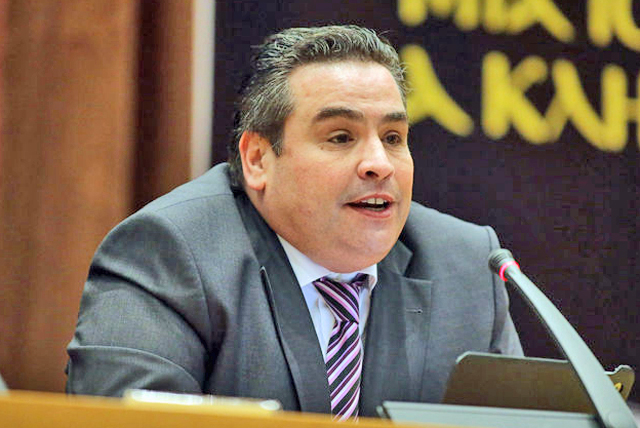 Το καλοκαίρι της… επιβίωσης