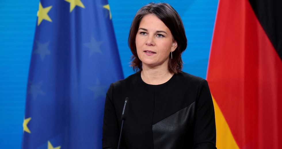Διπλωματικές κινήσεις εν αναμονή της ρωσικής επίθεσης στο Ντονμπάς