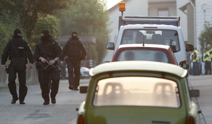 Αιματηρή βομβιστική επίθεση σε εστιατόριο στη Γερμανία