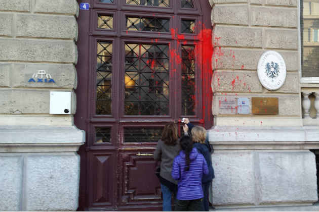 Κόντρα στο ρεύμα ρατσισμού – φασισμού