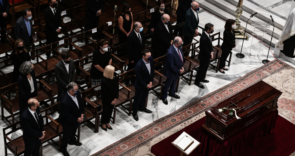 Μίκης Θεοδωράκης: Η τελευταία υπόκλιση