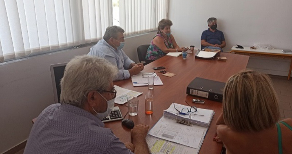 Με αργούς ρυθμούς η δακοκτονία στην Κρήτη