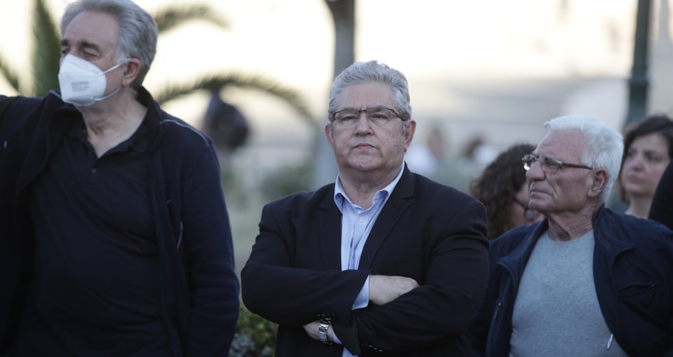 Φώναξαν δυνατά στο κέντρο της Αθήνας κατά του πολέμου