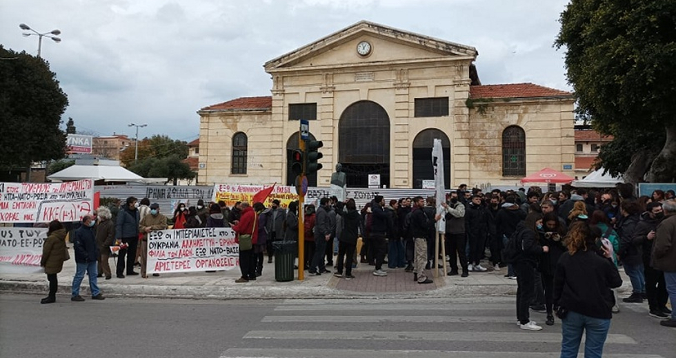 Μεγάλες αντιπολεμικές διαδηλώσεις στην Κρήτη