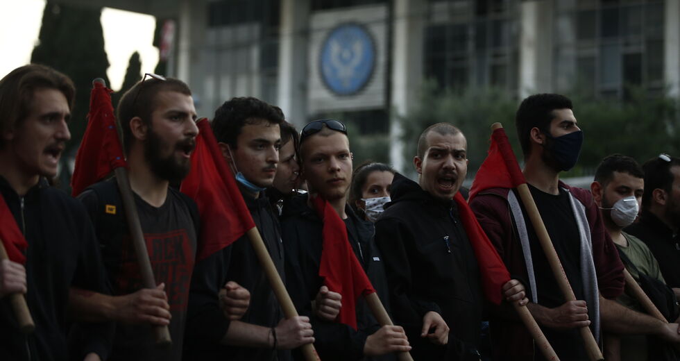 Η Αθήνα στο πλευρό των εξεγερμένων ΗΠΑ