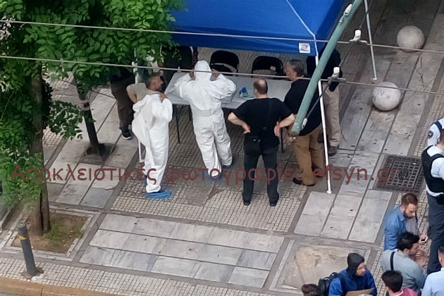 Φάκελος-βόμβα εξερράγη στα χέρια του Λουκά Παπαδήμου