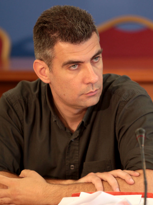 Από το «κακό» στο… χειρότερο Δημόσιο