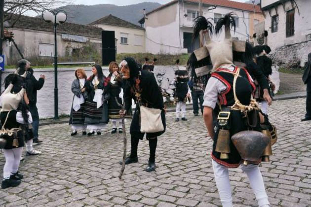 Λαγάνες, ταραμάς και γλέντια στην Ελλάδα