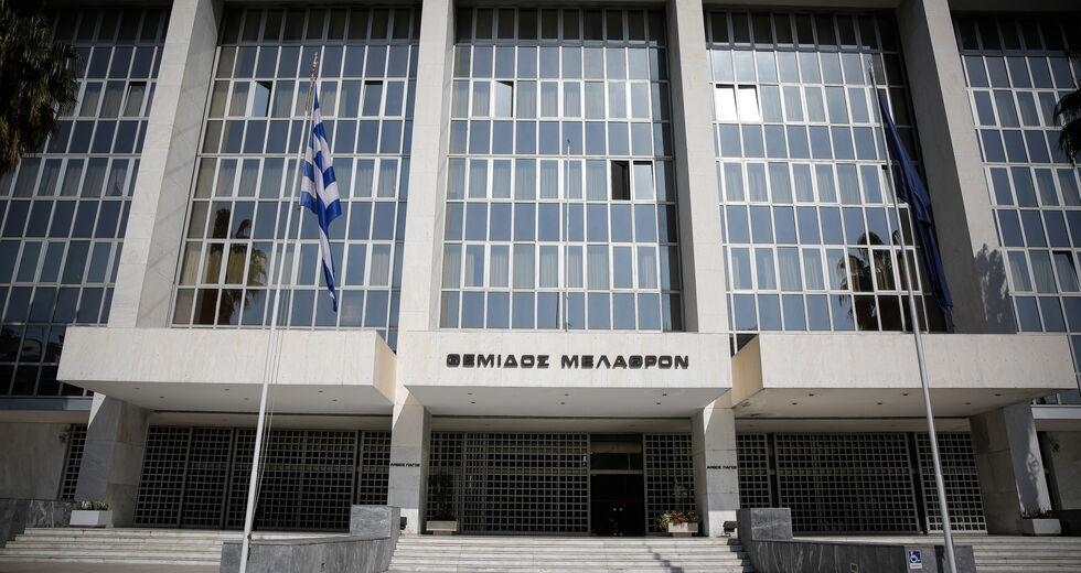 Τοπικά lockdown και αυτόφωρη διαδικασία για τους αρνητές της μάσκας
