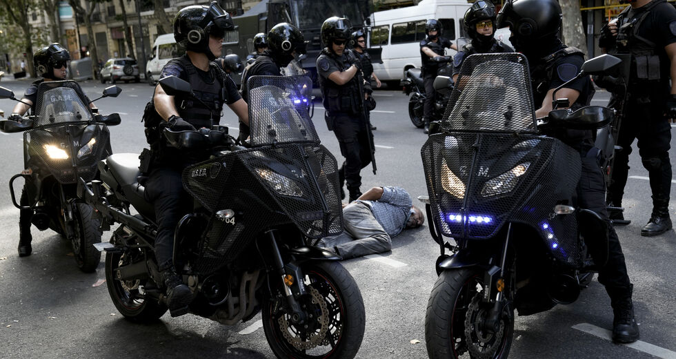 Επιστροφή στον τόπο του εγκλήματος
