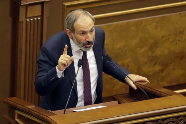 Προειδοποιεί με «πολιτικό τσουνάμι», εάν δεν εκλεγεί πρωθυπουργός