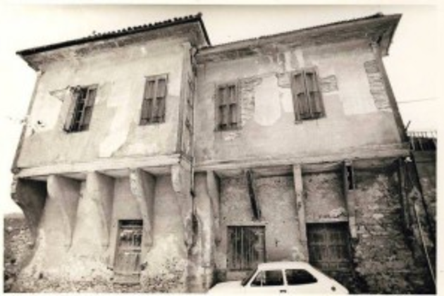 Το πληγωμένο αρχοντικό