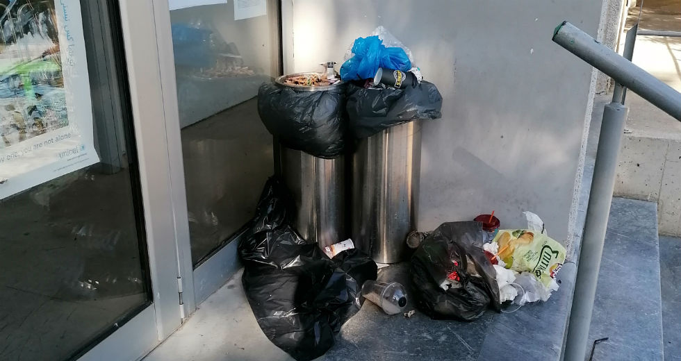 Εικόνες ντροπής στην Υπηρεσία Ασύλου