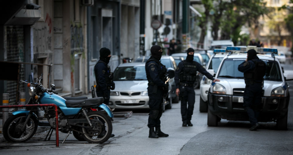 Νέα επιχείρηση εκκένωσης κτιρίων στα Εξάρχεια