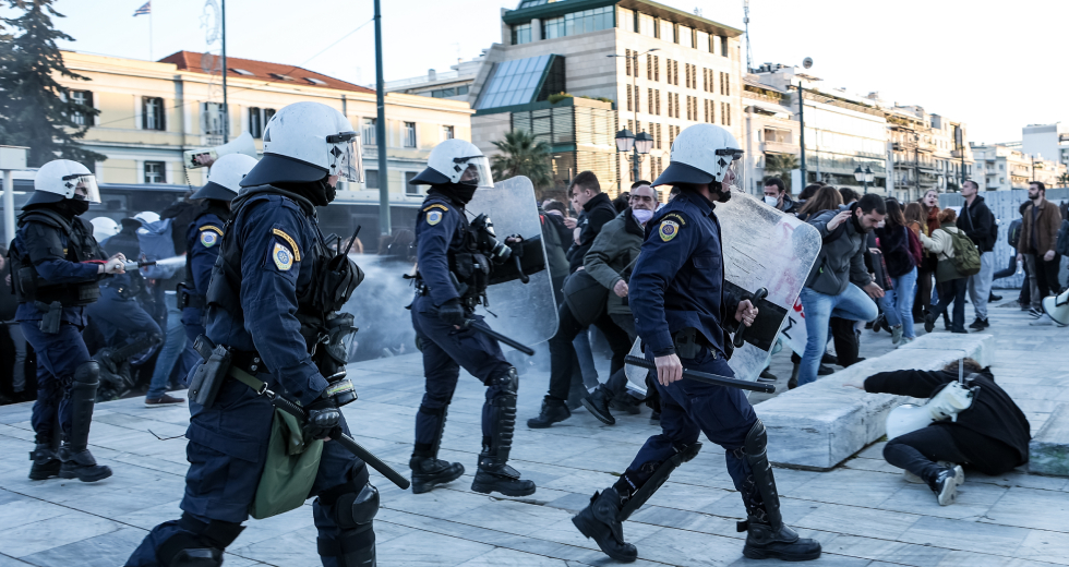 Άγριο ξύλο κατά εκπαιδευτικών στο Μέγαρο Μουσικής