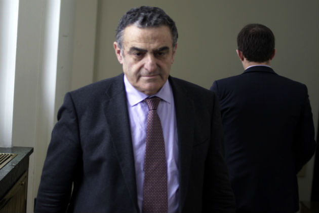 Ευθεία επίθεση δικαστικών κατά της κυβέρνησης