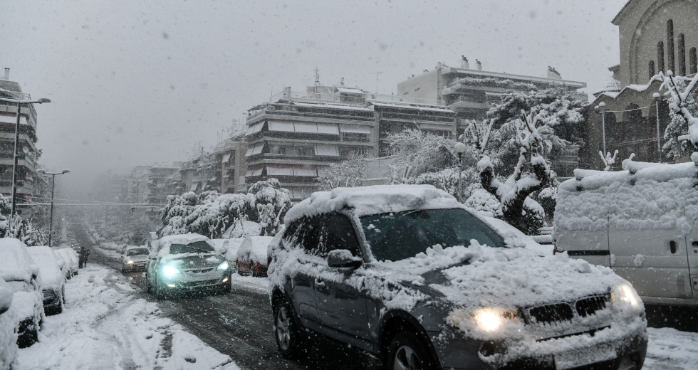 Οι Αθηναίοι είδαν… άσπρη μέρα [ Φωτογραφίες και βίντεο ]