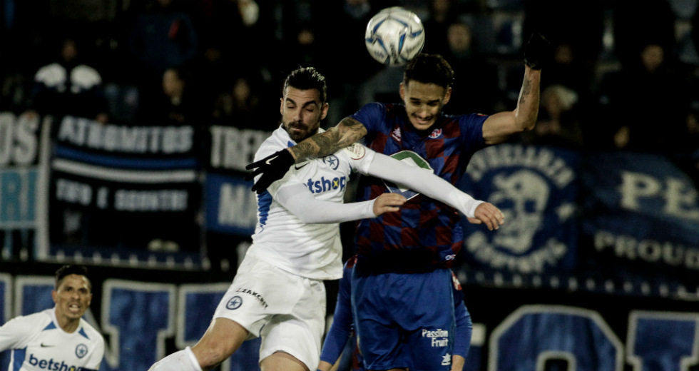 Στιγμές από τη 19η αγωνιστική της Super League 1